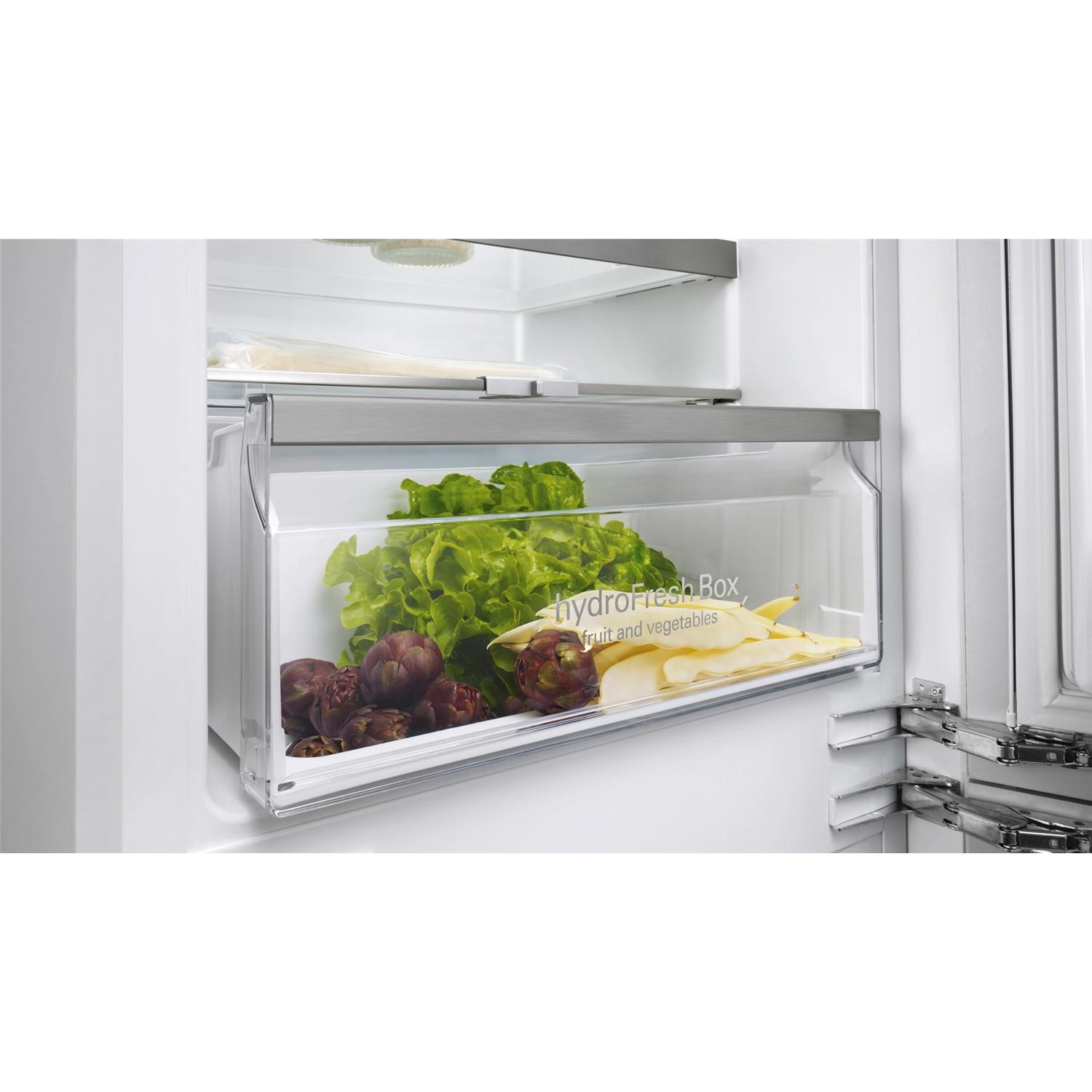 Siemens KI85NAD30G 56cm Wide Frost Free 50 50 Integrated Upright Fridge Freezer White