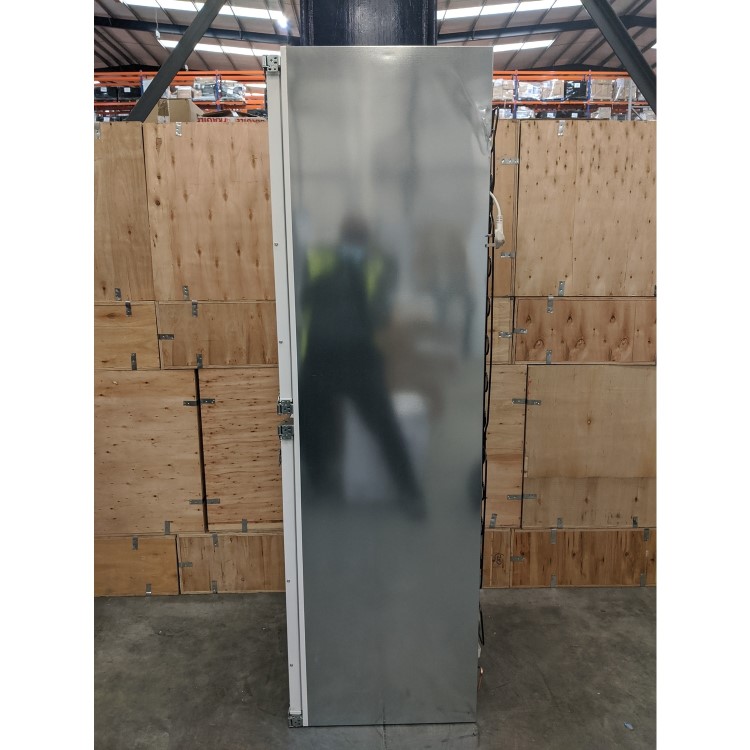 Refurbished Siemens KI85NADE0G iQ500 NoFrost 50-50 Split Integrated Fridge Freezer