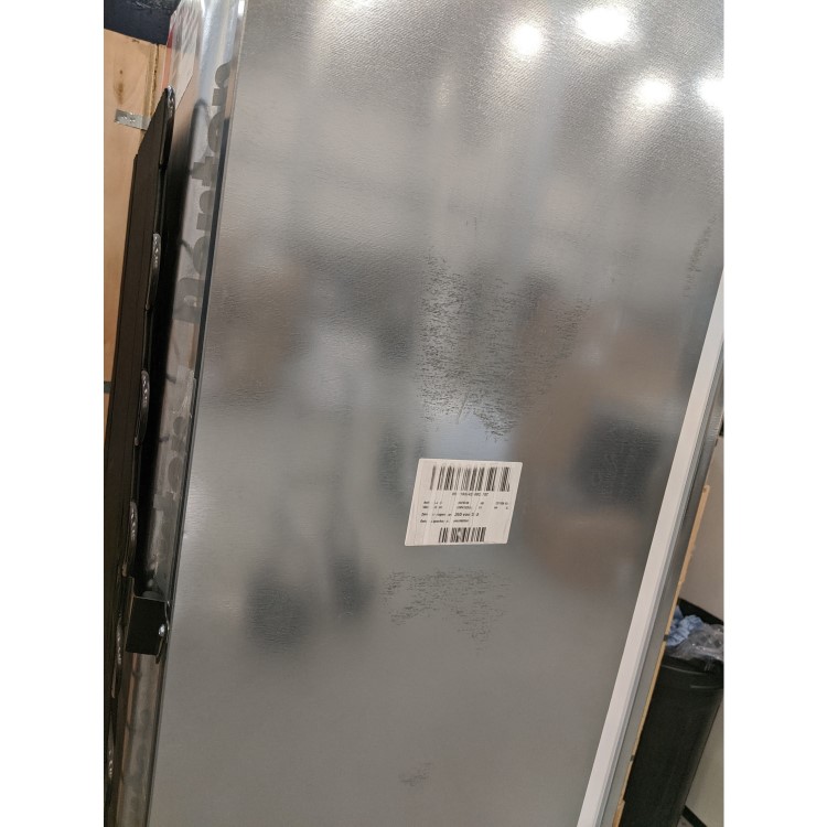 Refurbished Siemens iQ100 KI38VX22GB Integrated 294 Litre 70/30 Fridge Freezer
