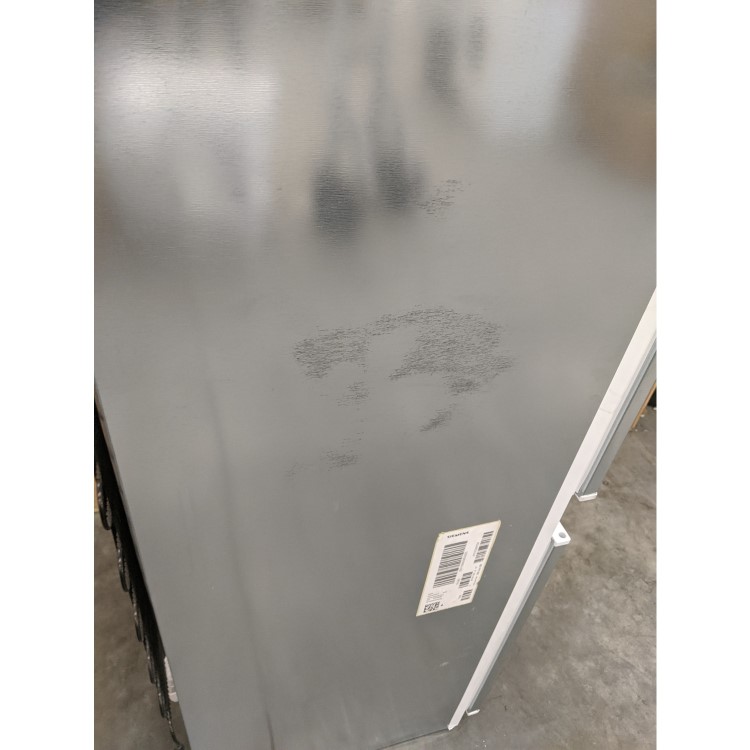 Refurbished Siemens iQ100 KI38VX22GB Integrated 294 Litre 70/30 Fridge Freezer