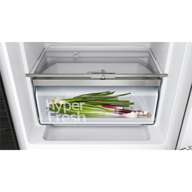 Siemens KI87SAF30G Low Frost 70-30 Fixed Hinge Integrated Fridge Freezer With HydroFresh Drawer