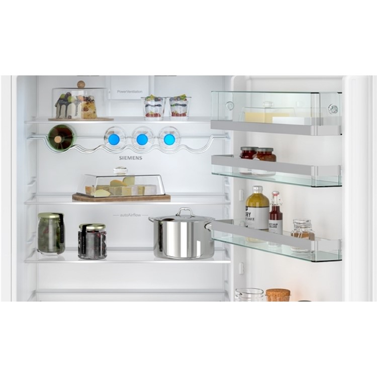 Siemens iQ500 381 Litre 70/30 Integrated Fridge Freezer