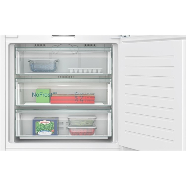 Siemens iQ500 381 Litre 70/30 Integrated Fridge Freezer