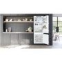 Siemens iQ500 381 Litre 70/30 Integrated Fridge Freezer