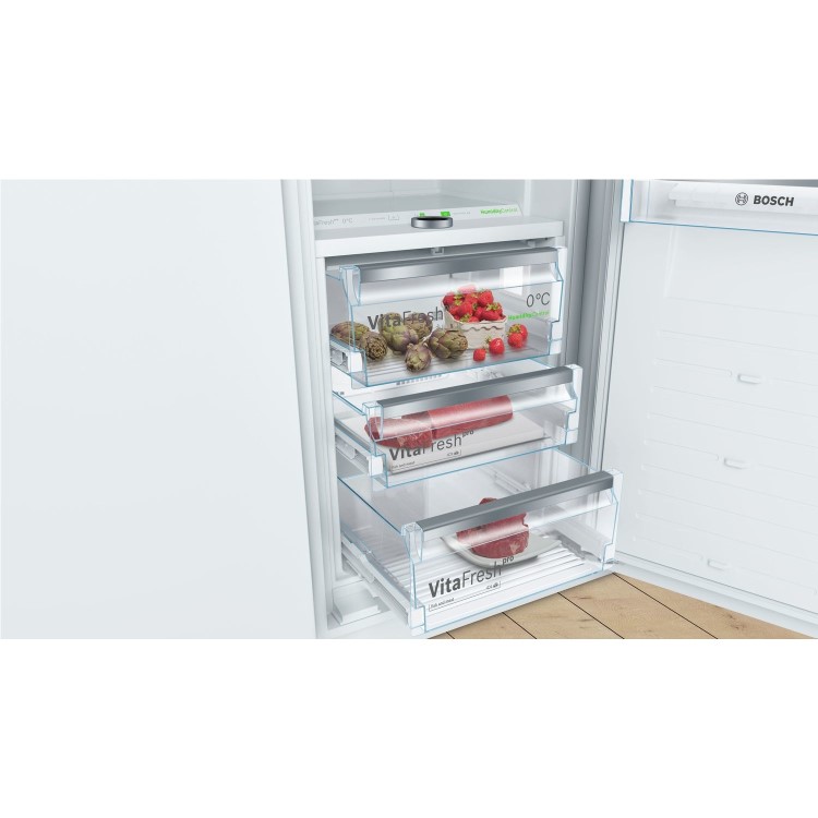 Bosch Series 8 289 Litre In-Column Integrated Fridge - White