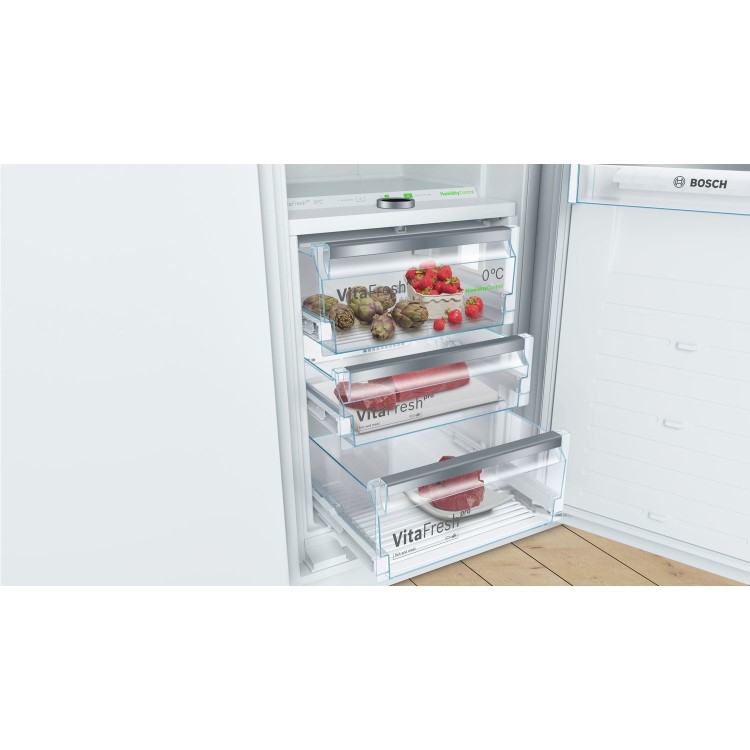 Bosch KIF82PF30 Serie 8 VitaFresh pro Integrated Fridge With Icebox