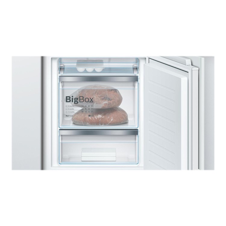 Bosch KIF86PF30 Serie 8 Integrated Fridge Freezer With Twin VitaFreshPro Drawers