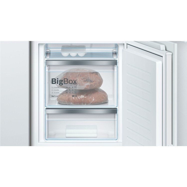 Bosch Series 8 223 Litres 60/40 Integrated Fridge Freezer With BigBox Drawer