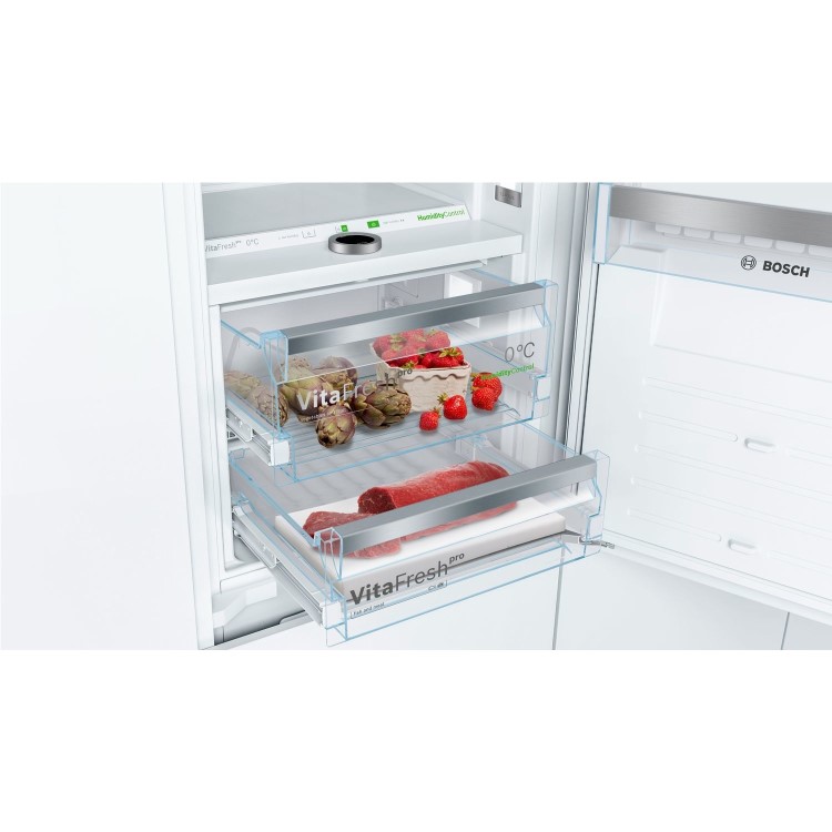 Bosch Series 8 223 Litres 60/40 Integrated Fridge Freezer With BigBox Drawer