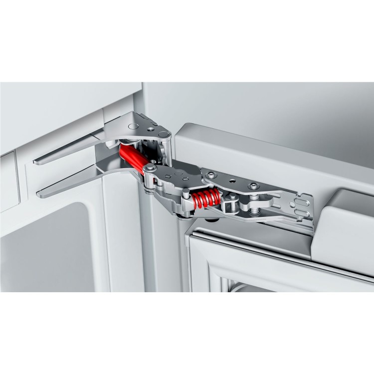Bosch Serie 6 In-column Integrated Fridge