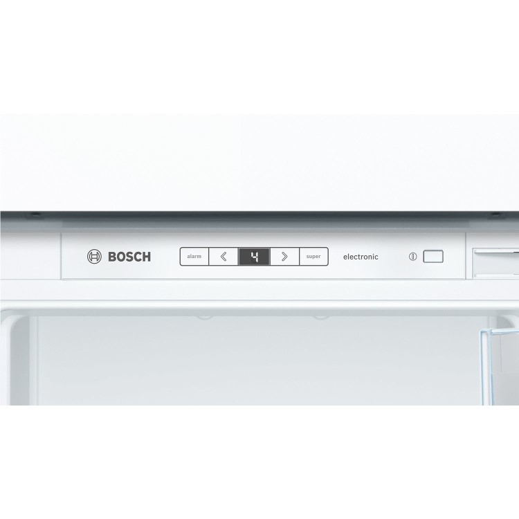 Bosch Serie 6 122.5x56cm In-column Integrated Larder Fridge
