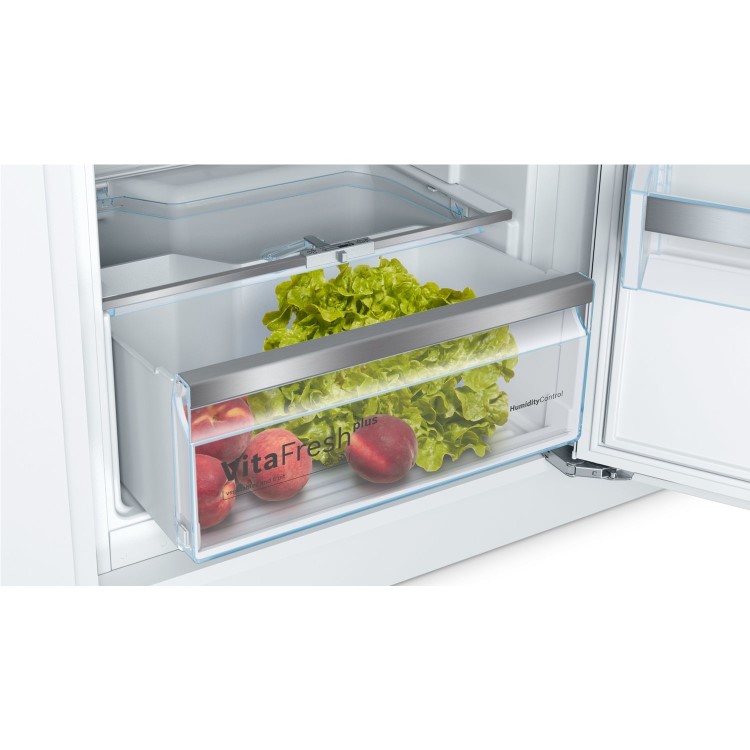 Bosch Serie 6 122.5x56cm In-column Integrated Larder Fridge