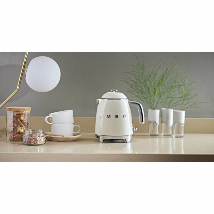 Smeg 50s Style 0.8L Mini Electric Kettle - Cream - KLF05CRUK