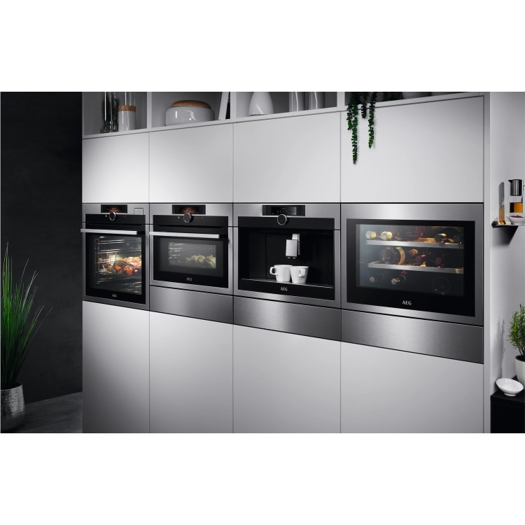 Refurbished AEG KWE884520M Integrated 18 Bottle Wine Cooler Anti-fingerprint Stainless Steel
