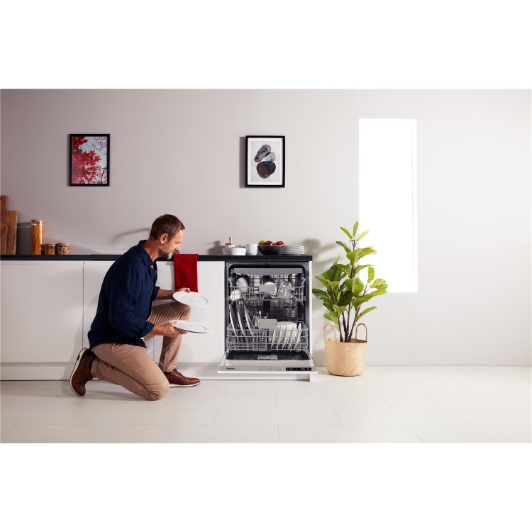 Blomberg Integrated Dishwasher - ProCare Silver control panel