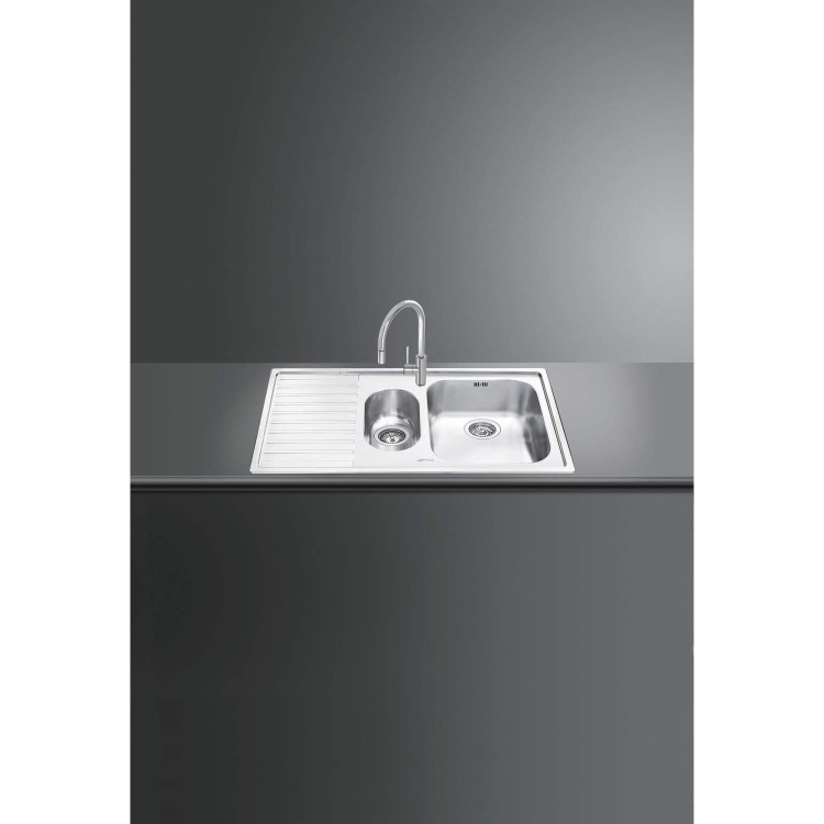 Smeg LM102S-2 Alba 1.5 Bowl Inset Fabric Finish Stainless Steel Sink With Left Hand Drainer