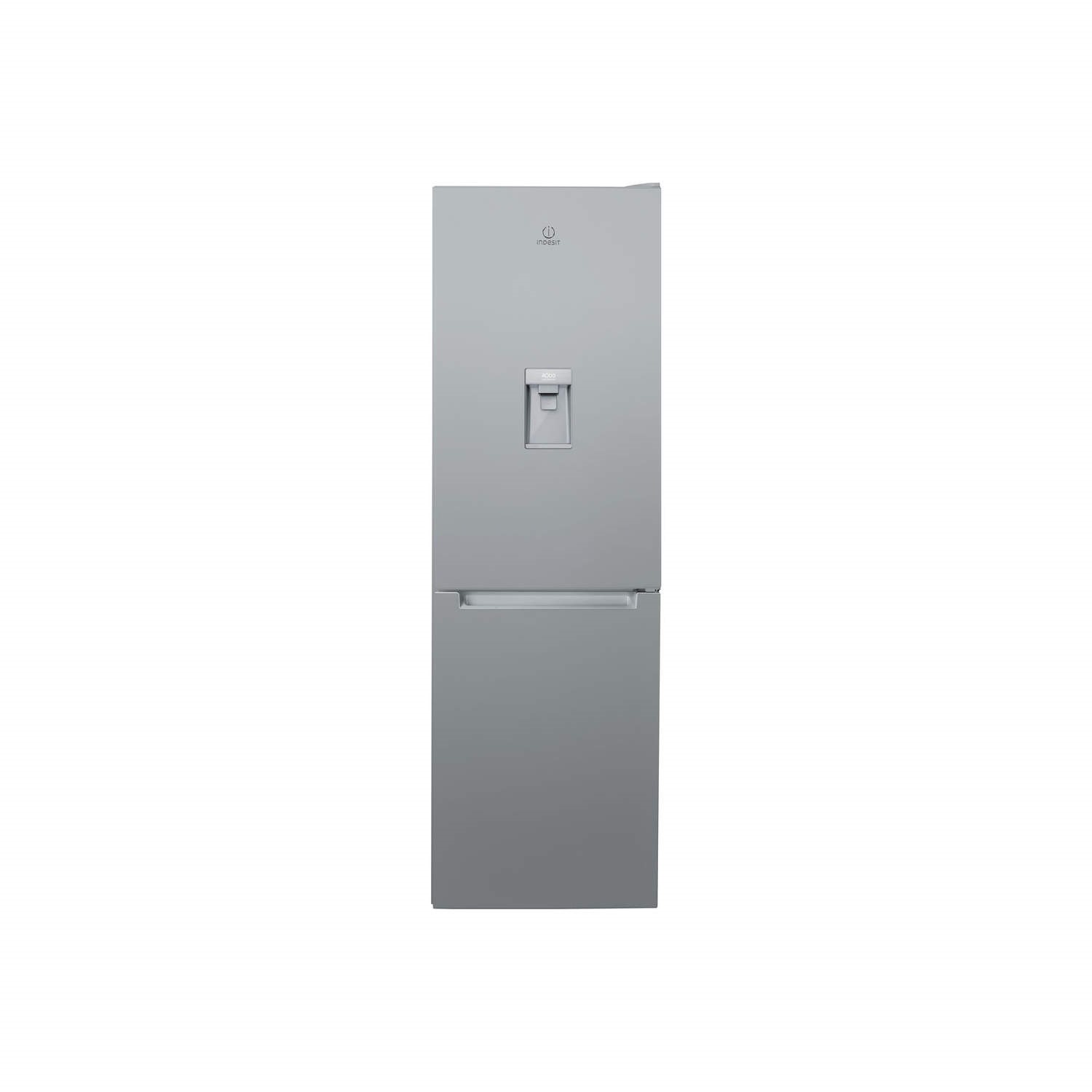 Indesit LR8S1SAQ Silver Freestanding Fridge Freezer With Nonplumb