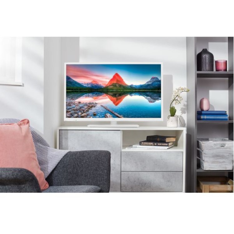 GRADE A1 - JVC LT-32C671 32" HD Ready Smart LED TV with 1 Year Warranty - White