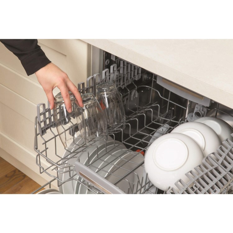 Hotpoint LTF11S112O 15 Place Fully Integrated Dishwasher