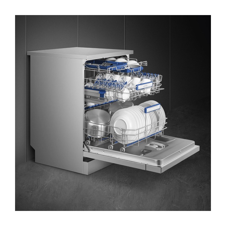 SMEG LVS344PM Semi-Professional Freestanding Dishwasher 9 Wash Programs - Drain Pump - 5.45kW 32A 1ph. 2 Years Onsite warranty