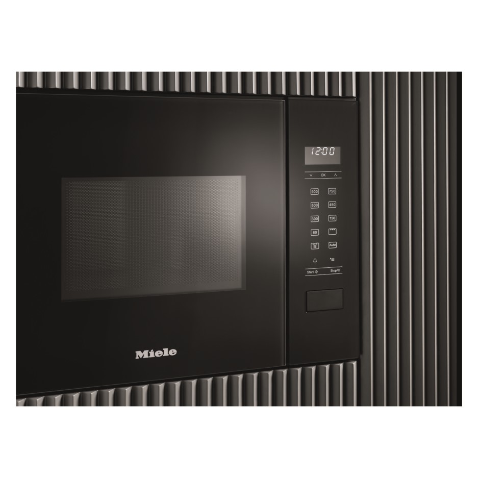 Miele 17L 900W 60cm BuiltIn Microwave with Grill Black M2234SC