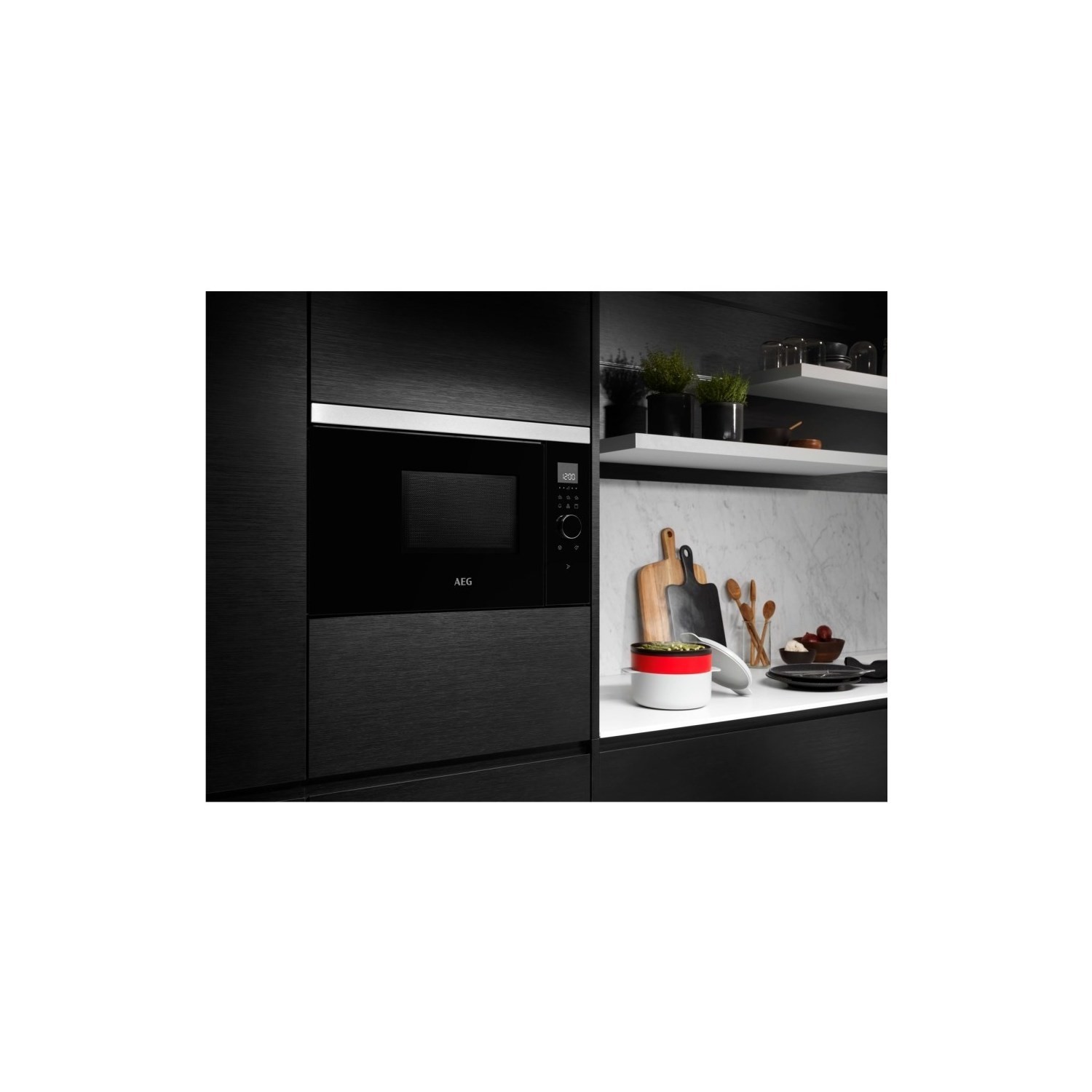 AEG MBE2658SEB 26L 900W Builtin Microwave Oven Black MBE2658SEB 7332543635153 eBay