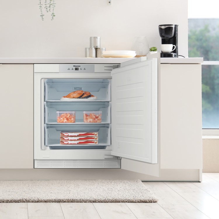 Fridgemaster 97 Litre Under Counter Integrated Freezer 