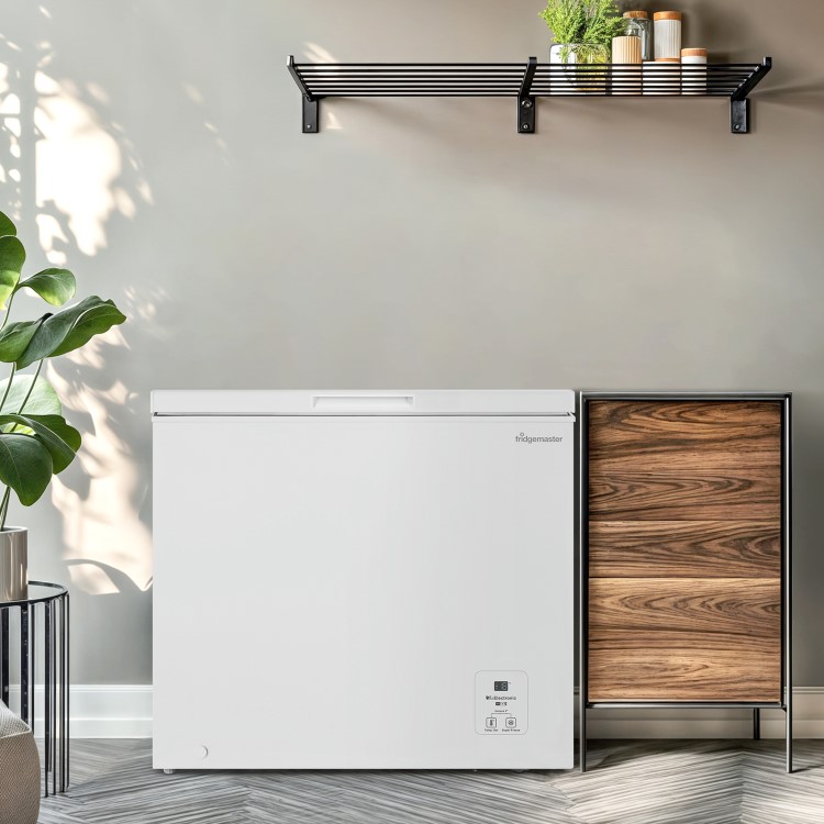 Fridgemaster 191 Litre Chest Freezer - White