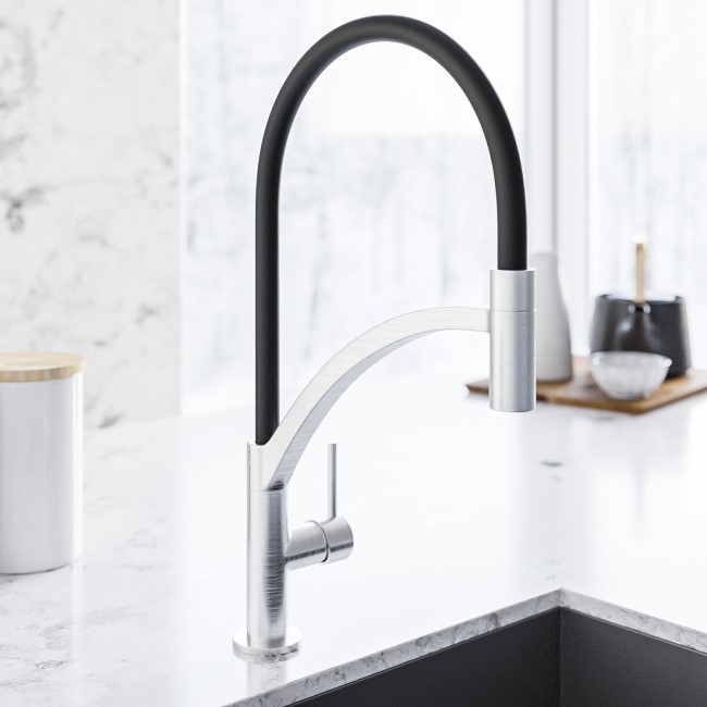 Black Single Lever Pull Out Kitchen Mixer Tap  - Enza Medina