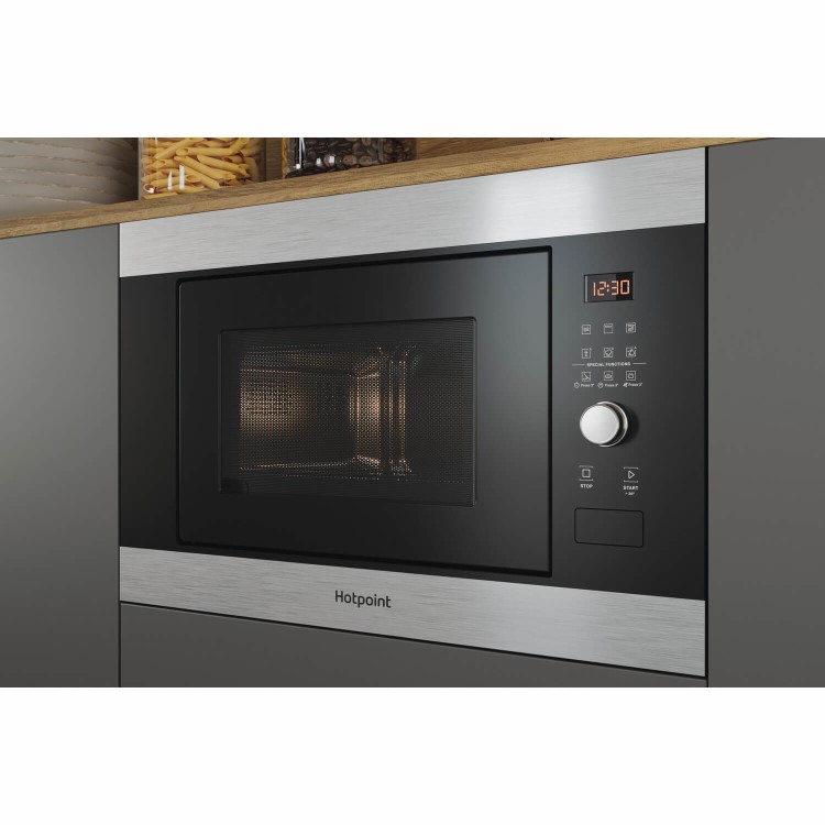 Refurbished Hotpoint MF25GIXH Built In 25L with Grill 900W Microwave Stainless Steel