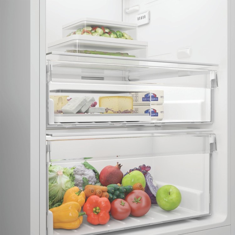 Indesit 367 Litre Tall Freestanding Larder Fridge - White