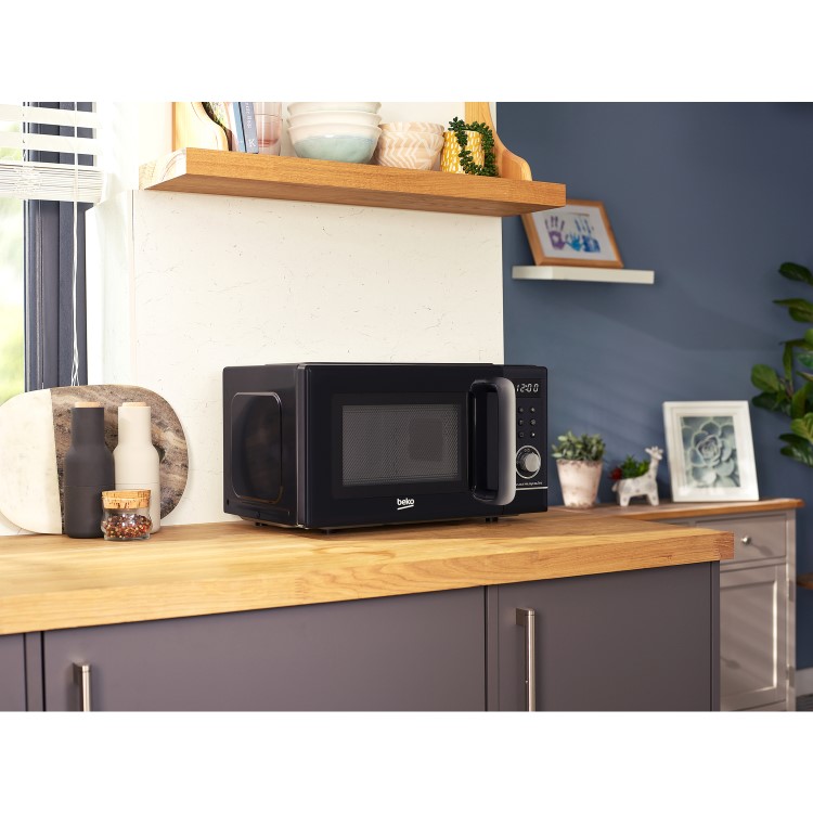 Beko MOF21220BCP Cosmopolis 20L Digital Microwave - Black
