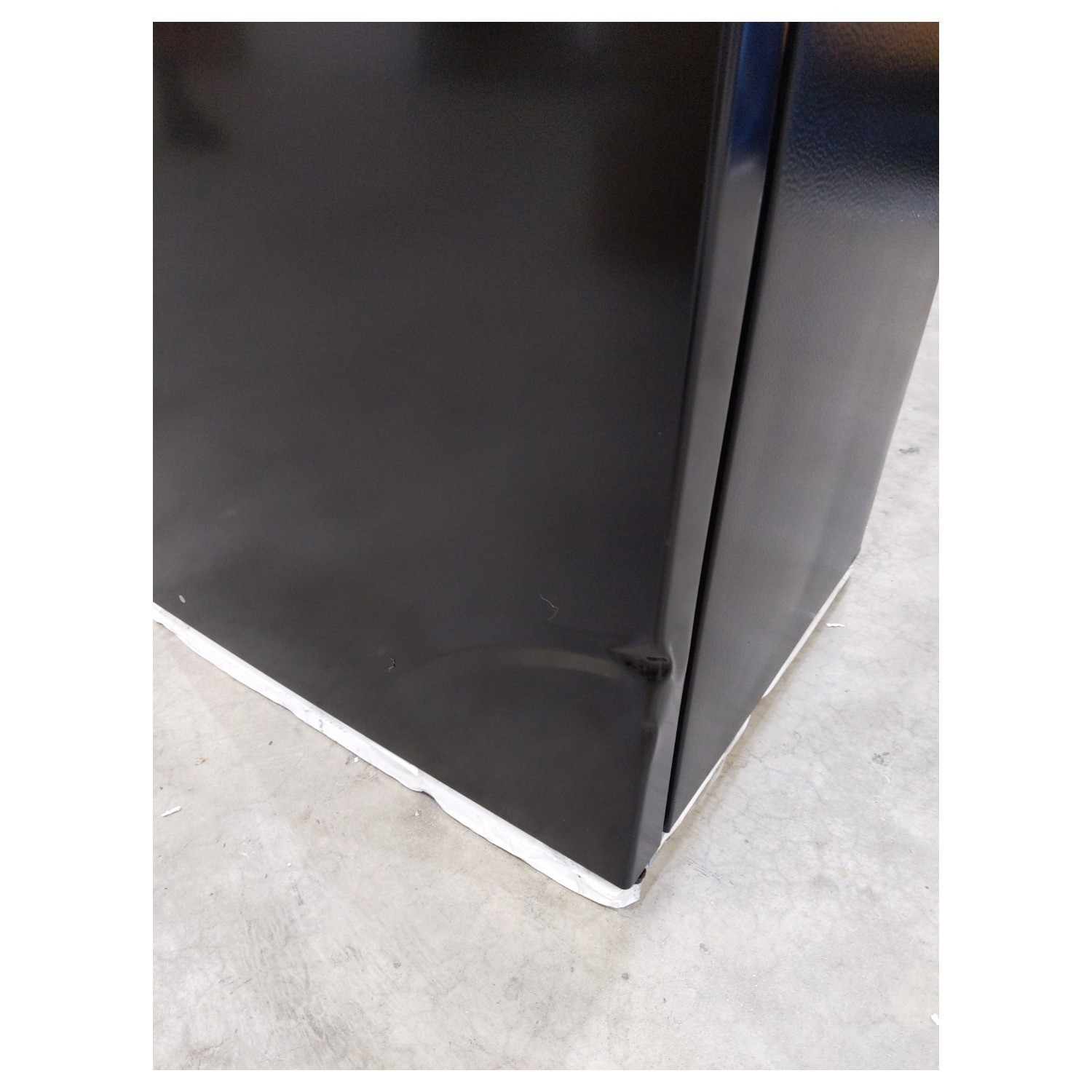 Refurbished Fridgemaster MUL4892MFB Freestanding 92 Litre Undercounter