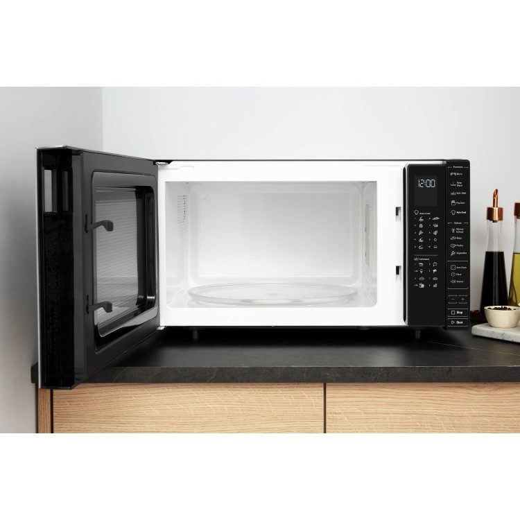 Refurbished Hotpoint MWH301B 30L 900W Microwave Black
