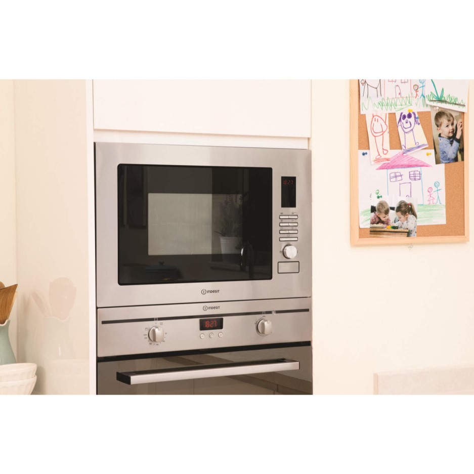 Indesit MWI2221X 24 L Builtin Microwave Oven With Grill Stainless