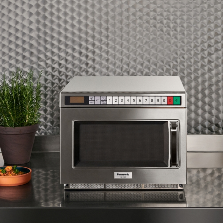 Panasonic NE1864 Inverter 1800W Commercial Microwave With FREE Cavity Liner - Programmable