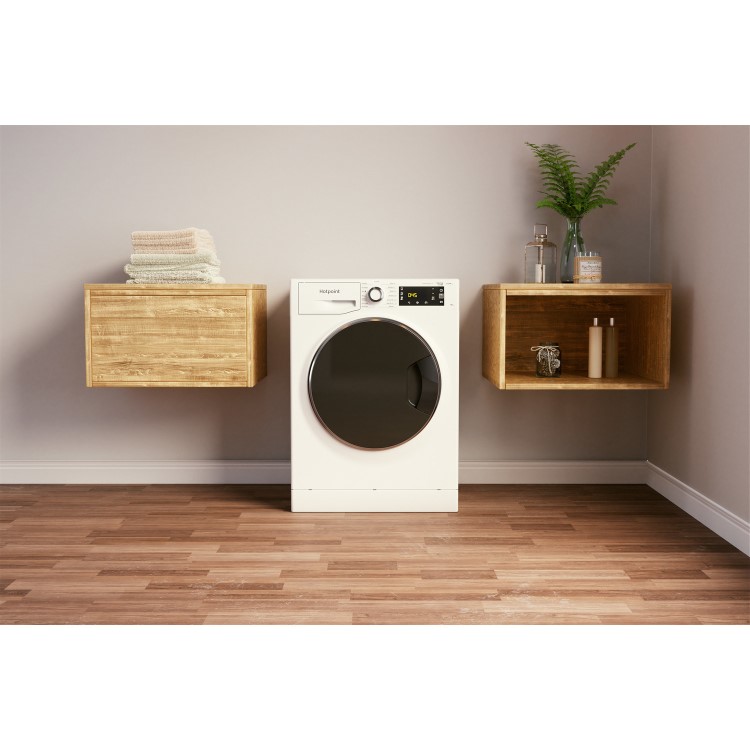 Refurbished Hotpoint ActiveCare NLLCD1046WDAWUKN Freestanding 10KG 1400 Spin Washing Machine White