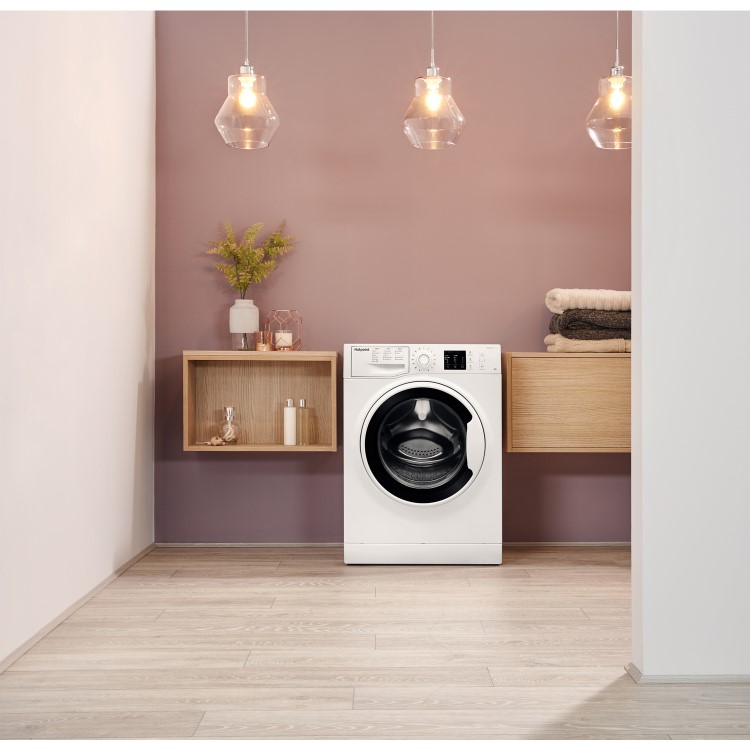 GRADE A2 - Hotpoint NM10844WW Ultra Efficient 8kg 1400rpm Freestanding Washing Machine - White