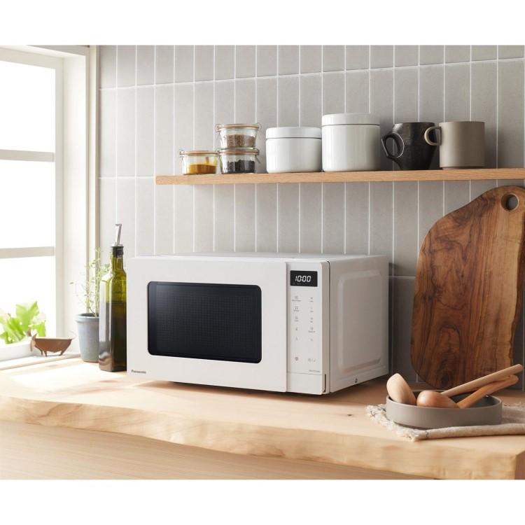 Panasonic 20L Freestanding Solo Microwave Oven - White
