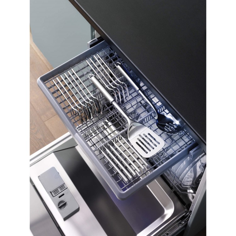 Panasonic NP-B6M1FIGB 13 Place Fully Integrated Dishwasher