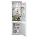 NSC7C181DS AEG Series 7000 248 Litre 70/30 Integrated Fridge Freezer