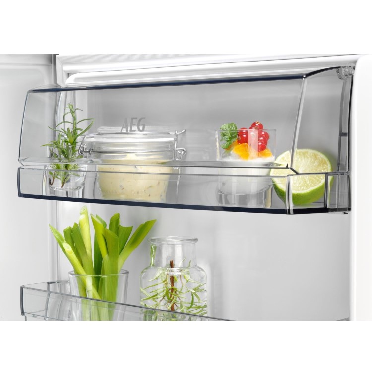 Refurbished AEG 6000 Series NSK6I82EF Integrated 133 Litre Under Counter Fridge