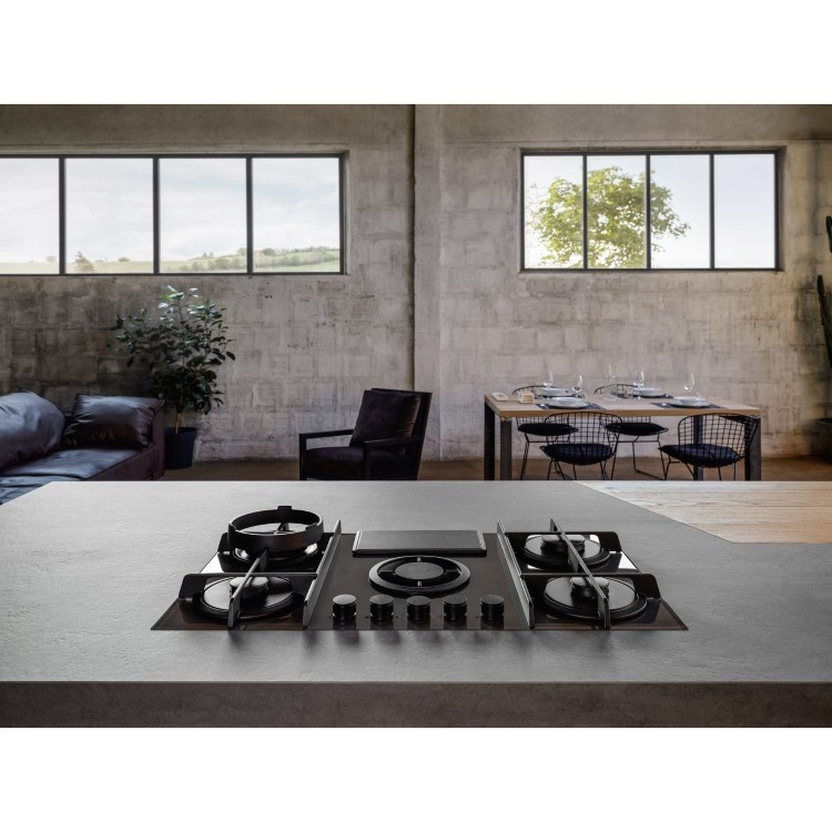 Elica NikolaTesla Flame 88cm Gas Venting Hob with Built-In Extractor Fan - Black