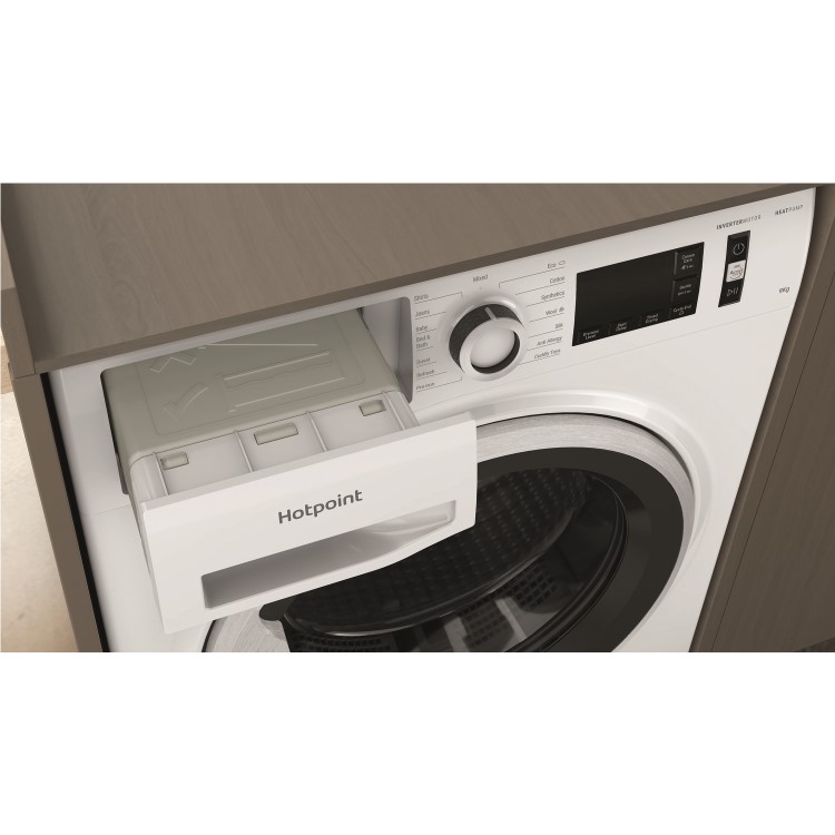 Refurbished Hotpoint NTM1192SK Freestanding Heat Pump 9KG Tumble Dyer White