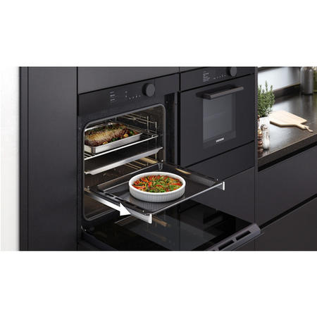 Refurbished Samsung NV75T8579RK 60cm Single Built In Electric Oven Black