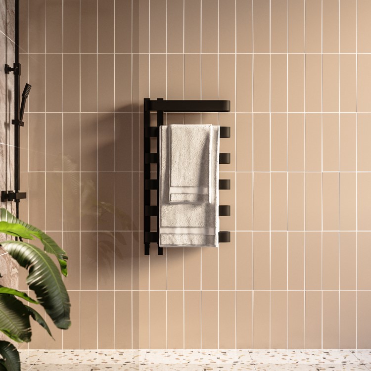 Black Designer Curved Towel Radiator 850 x 500mm – Ordos