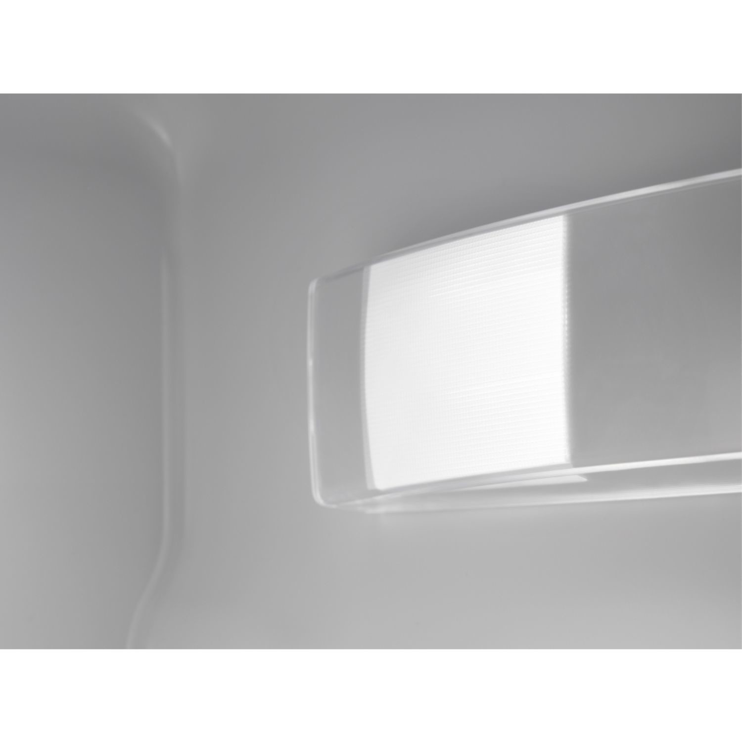 AEG 7000 Series Integrated Fridge Freezer, Model NSC7G181DS, TwinTech
