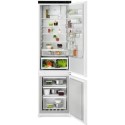 OSC6M191ES AEG 6000 Series 253 Litre 70/30 Integrated Fridge Freezer