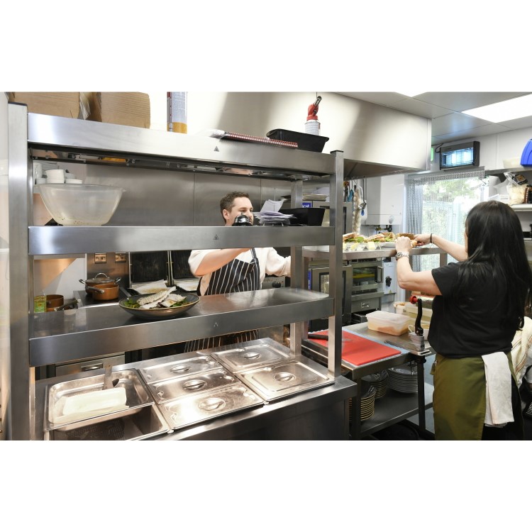 Lincat P6B2 Panther 670 Series Mobile Hot Cupboard with Bain Marie Top - 2 x 1/1 GN, Plug in