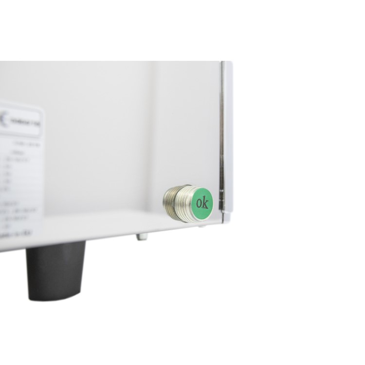 Parry PGF600G LPG Gas Countertop Griddle 600mm Wide - 2 Burners. Dual Zone Control. Polished Steel Plate. Includes FREE Nat Gas Conversion Kit. Made In Britain